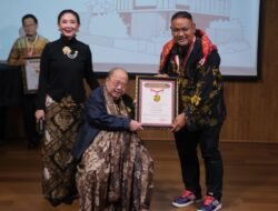 Penghargaan Bergengsi! Ketum JMSI Sabet Anugerah Mahakarya Kebudayaan