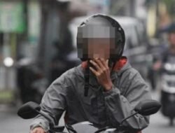 Warga Merokok Sambil Berkendara Bisa Kena Sanksi, Ini Penjelasan Polisi