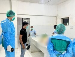 Polairud Polres Kukar Evakuasi Jenazah Mengapung di Perairan Anggana